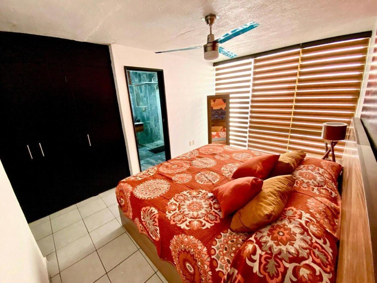 Enorme. Piso Completo 100% Zona Expo, Primer Piso Guadalajara Ngoại thất bức ảnh