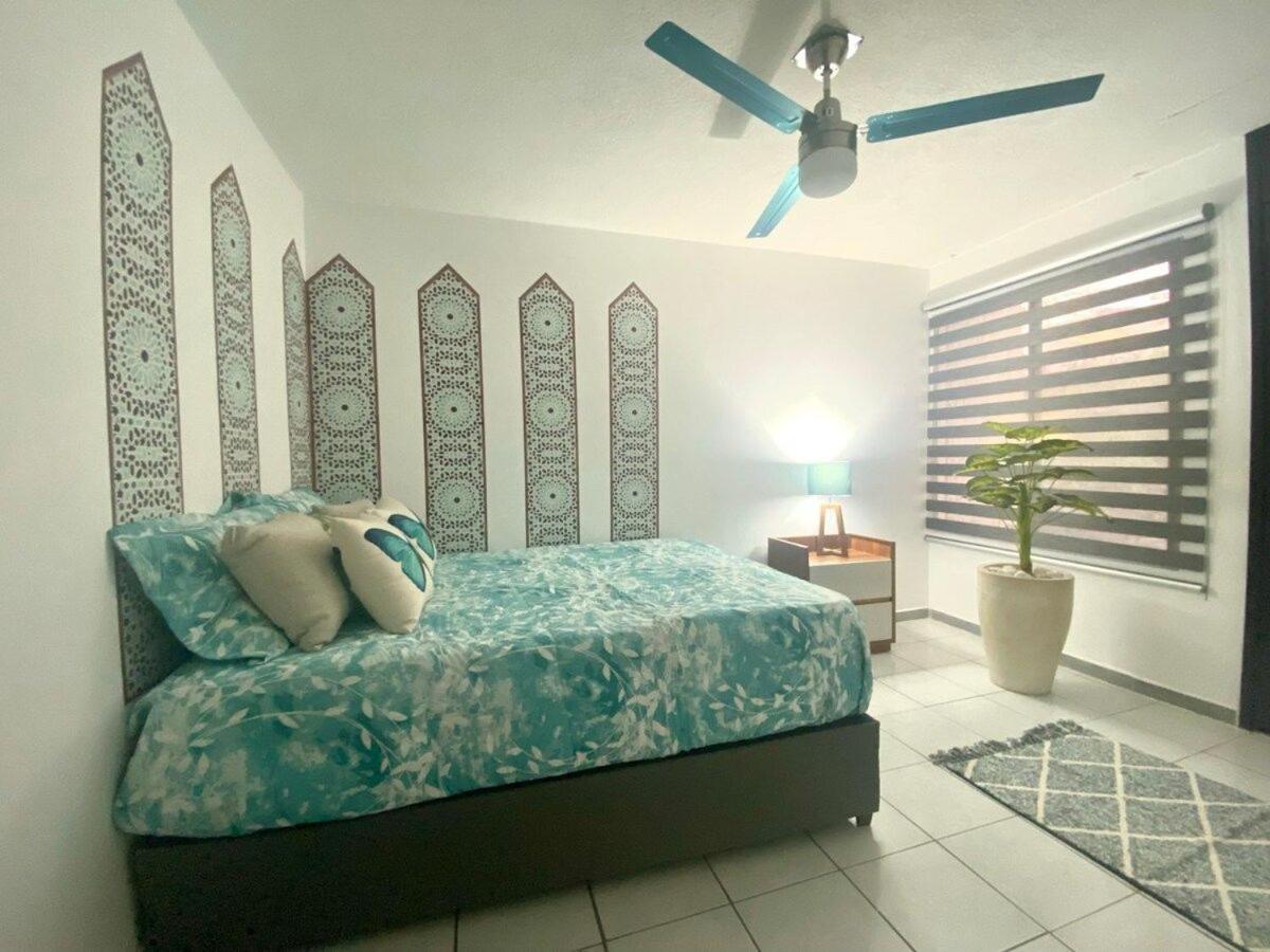 Enorme. Piso Completo 100% Zona Expo, Primer Piso Guadalajara Ngoại thất bức ảnh